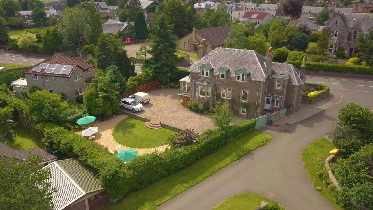 Firtree Bed And Breakfast At Galvelbeg House Crieff Eksteriør bilde