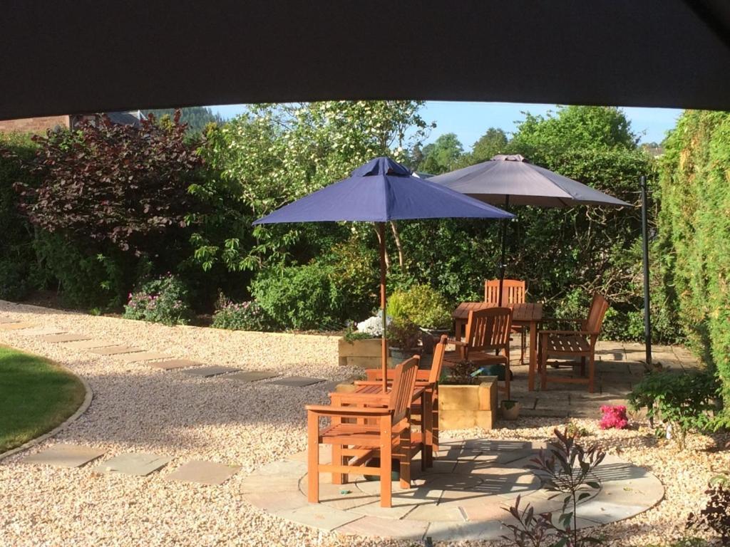 Firtree Bed And Breakfast At Galvelbeg House Crieff Eksteriør bilde
