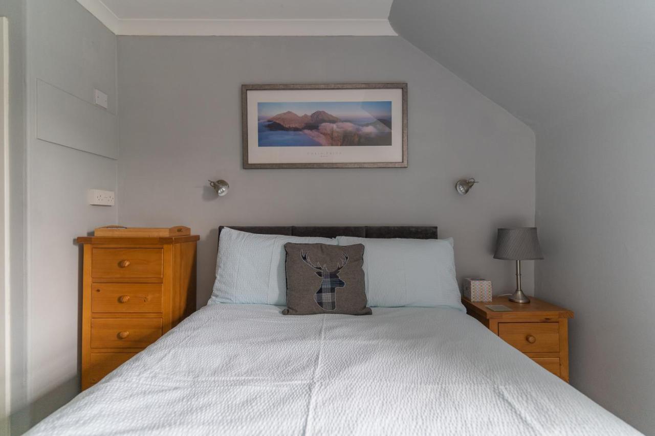 Firtree Bed And Breakfast At Galvelbeg House Crieff Eksteriør bilde