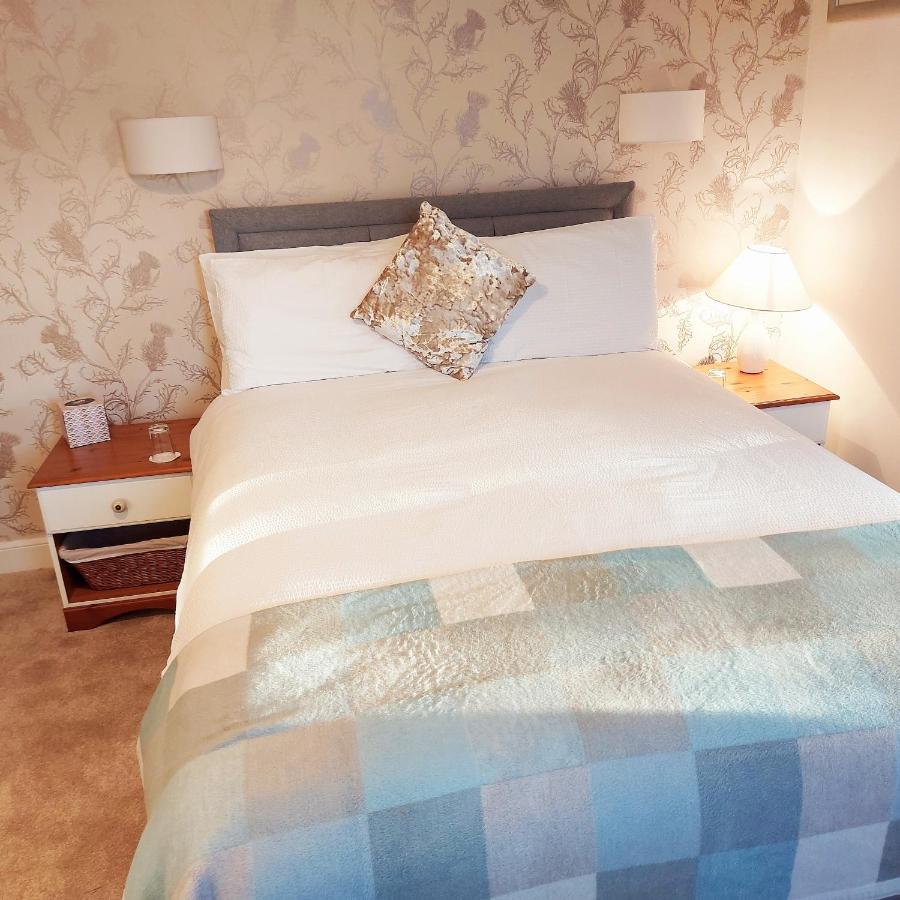 Firtree Bed And Breakfast At Galvelbeg House Crieff Eksteriør bilde